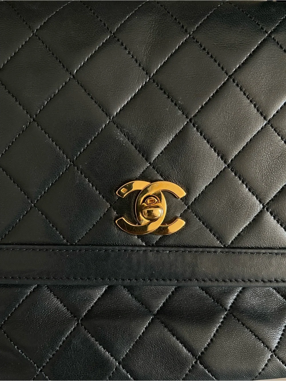 Vintage Chanel Diana Medium Black Lambskin 24K Gold CC Flap Shoulder Bag w/ Card